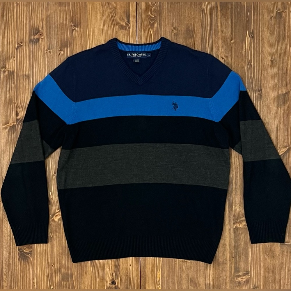 U.S. Polo Assn V-Neck Sweater